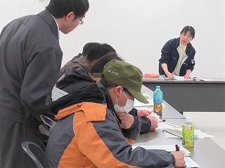 土壌診断結果の活用方法を説明