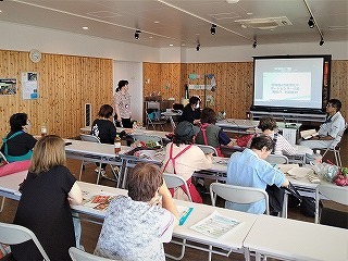 オンライン相談会(WEB)北海道6次産業化サポートセンターの業務紹介、最近の食品表示に関するお知らせや食品別の表示項目の事例紹介