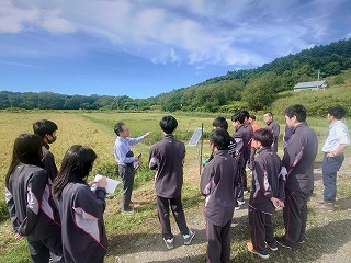 現場審査をしている様子