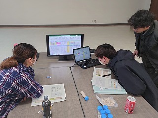 飼料設計シミュレーション