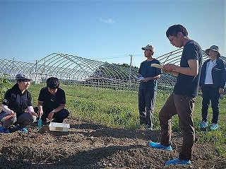 土壌サンプリングの基本を学ぶ