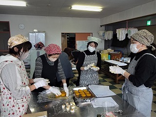 会員が栽培したかぼちゃでレシピ試作